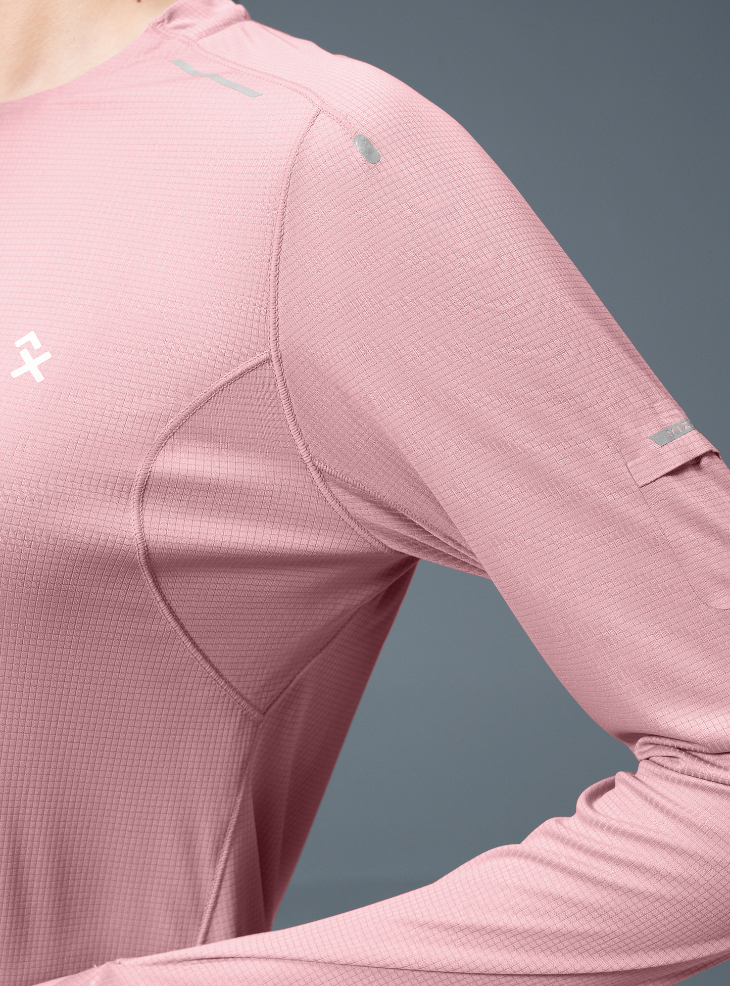 W's NOCTIS FLOW LONG SLEEVES-pink